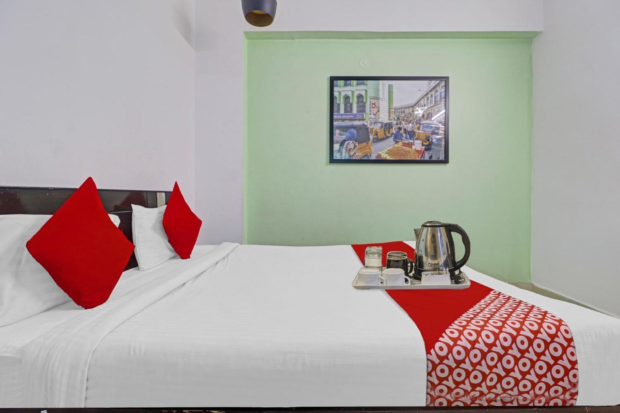 Hotel O Beautiful Stay Homes Hyderabad Bagian luar foto